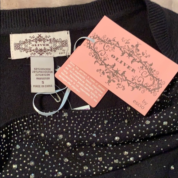 Sweater - Picture 2 of 3